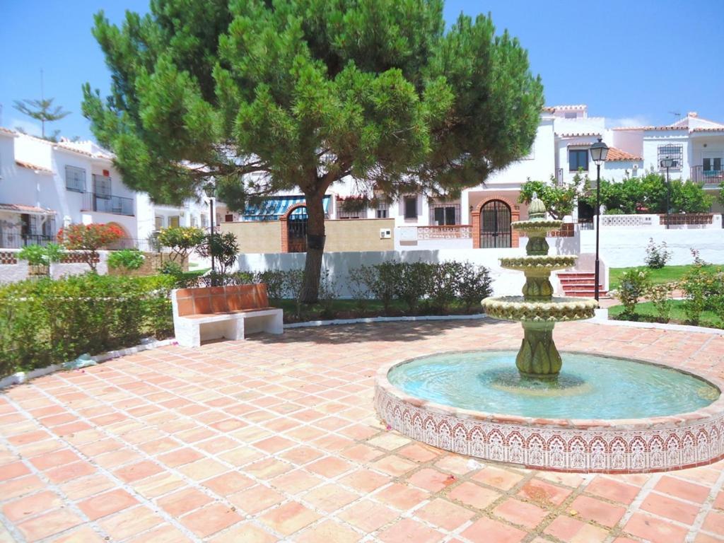 Villa Peperent Casa Pino Nerja Esterno foto
